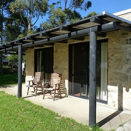 Happy Dogs Cottage Margaret River Exterior foto